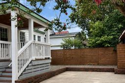 33 Sheppard Street photo 4