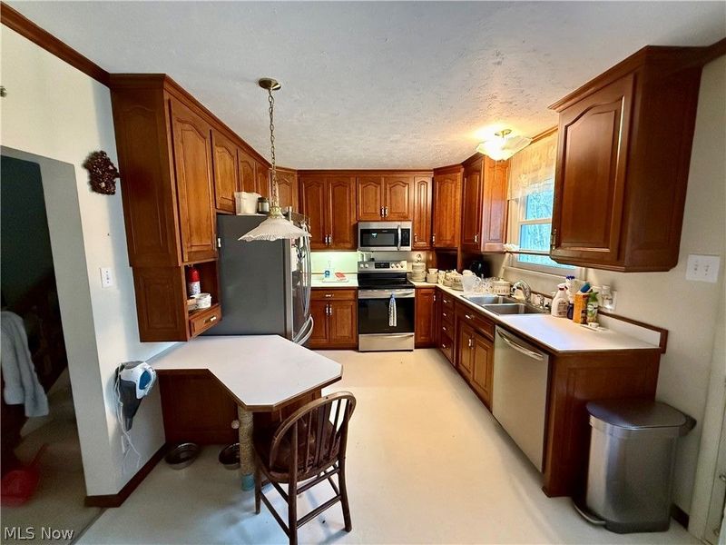 6066 Case Road , North Ridgeville, OH 44039 Photo 6