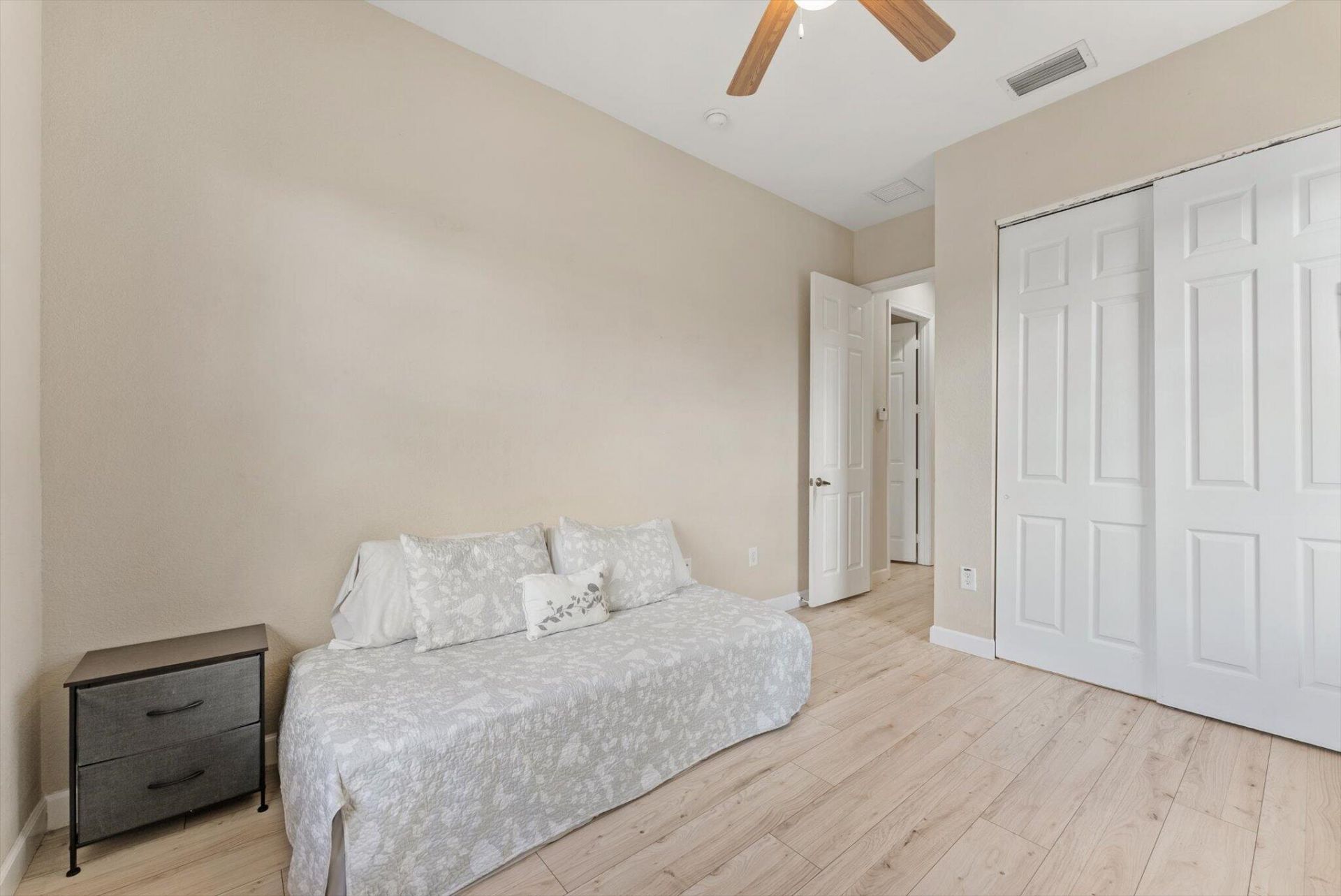 6013 NW 118th Drive, Coral Springs, FL 33076 Photo