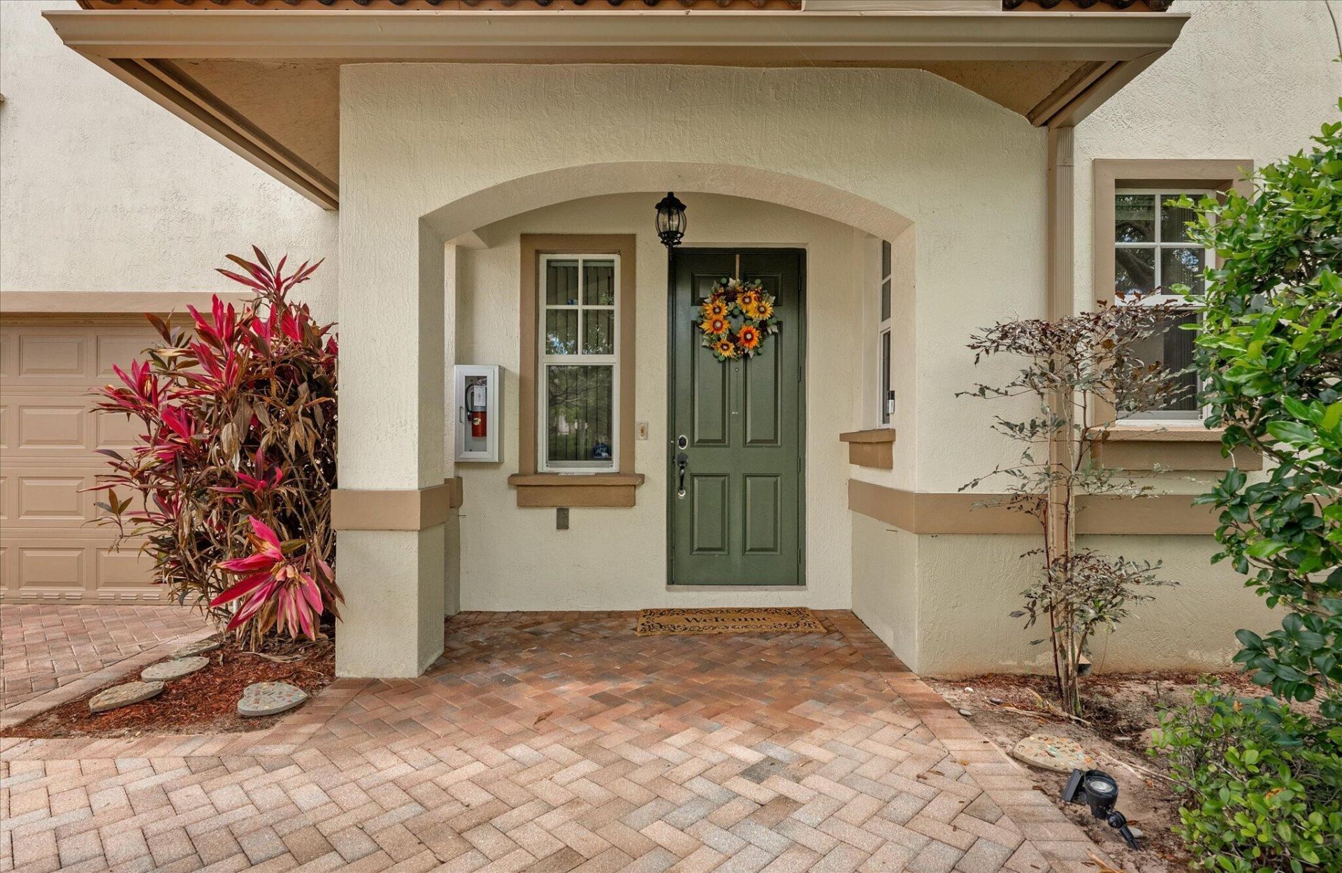 6013 NW 118th Drive, Coral Springs, FL 33076 Photo