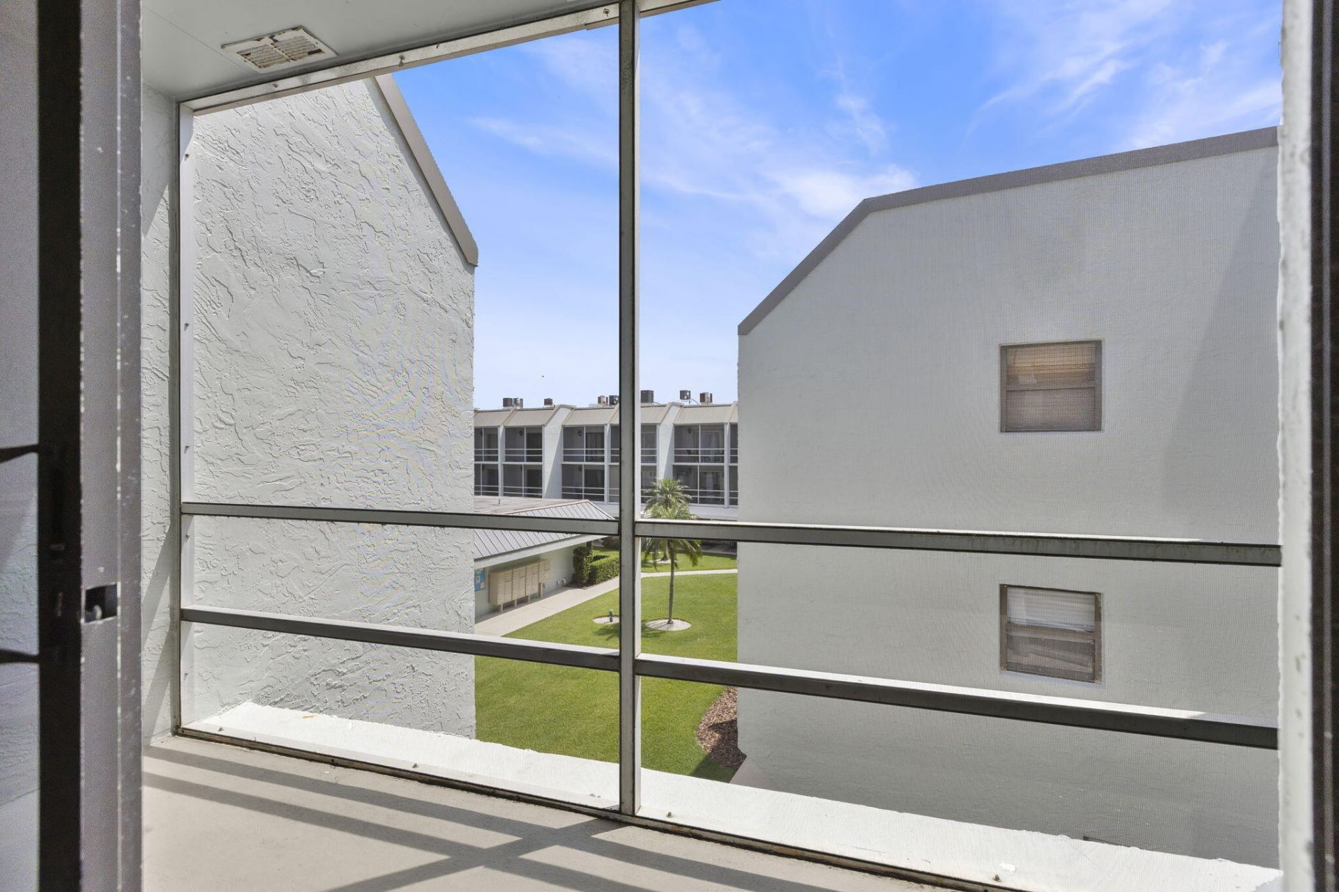 1300 Seaway Drive, Unit B7, Fort Pierce, FL 34949 Photo