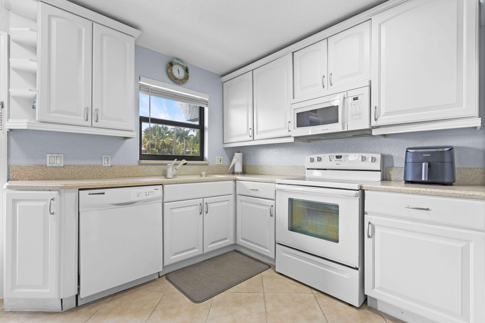 1300 Seaway Drive, Unit B7, Fort Pierce, FL 34949 Photo
