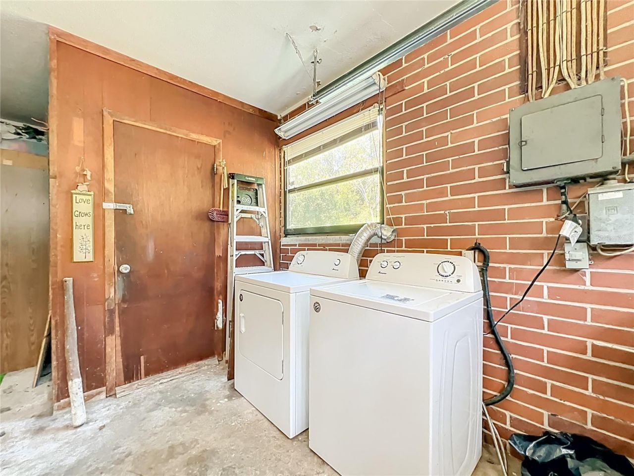 7802 Mizell Street, Coleman, FL 33521 Photo