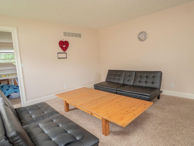2320 Worthington Drive, Troy, OH 45373 Photo 4