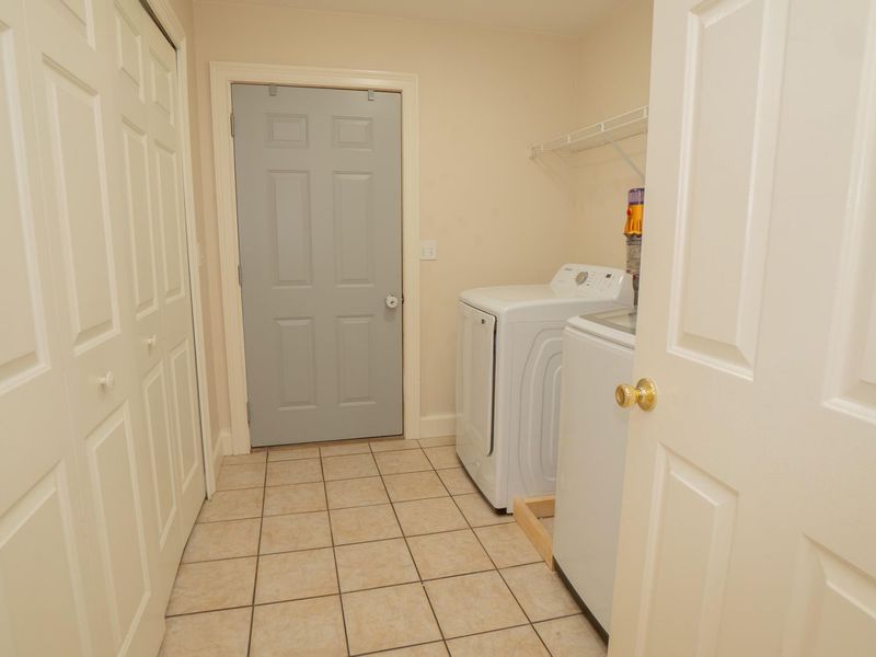 2320 Worthington Drive, Troy, OH 45373 Photo 6