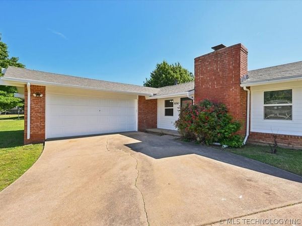 5841 S 73rd East Avenue , Tulsa, OK 74145