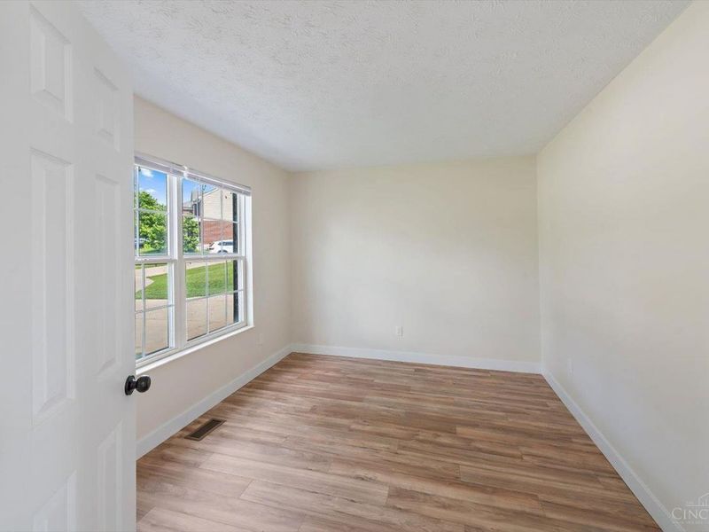 145 Stablewatch Court, Monroe, OH 45050 Photo 5