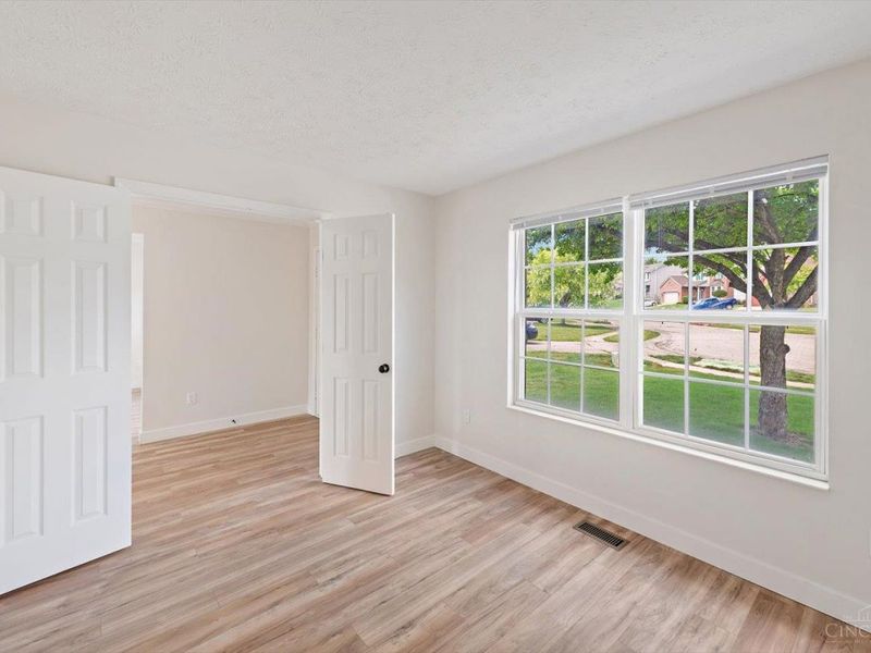145 Stablewatch Court, Monroe, OH 45050 Photo 6