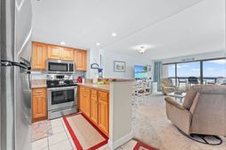 5511 N Ocean Blvd. photo 4