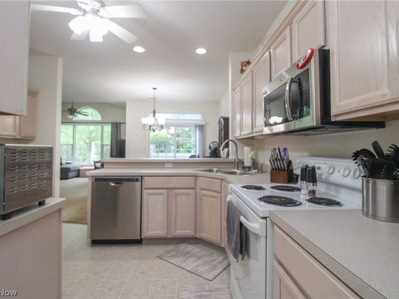 276 Wilcox Road , Austintown, OH 44515 Photo 11