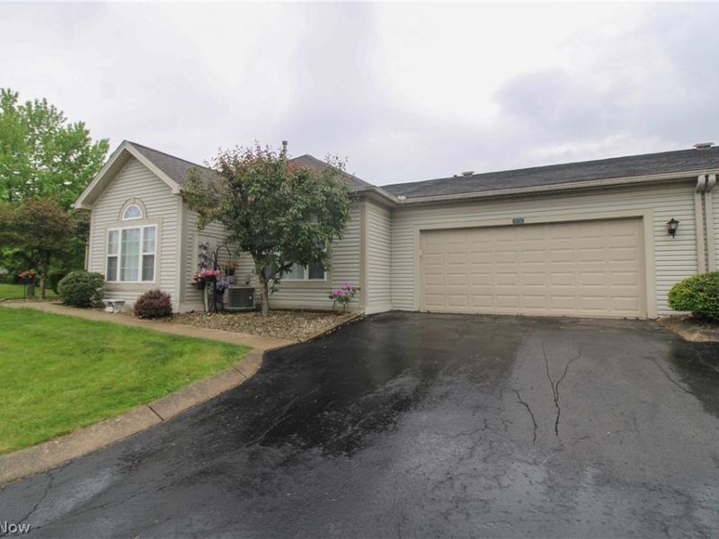 276 Wilcox Road , Austintown, OH 44515 Photo 3