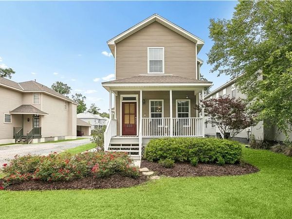818 CARROLL Street, Mandeville, LA 70448