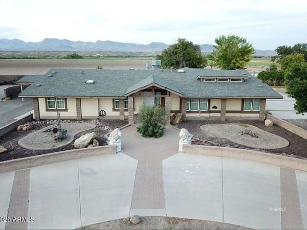 5900 E HANCOCK Place, Safford, AZ 85546