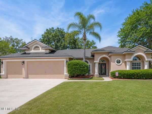409 TWIN OAKS Lane, Fruit Cove, FL 32259
