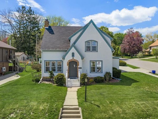 1421 Ash Street, Baraboo, WI 53913