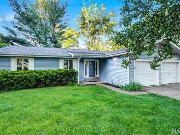 809 Corey Court , Wentzville, MO 63385