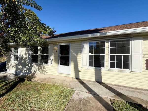 5289 Stacy Street, Unit 3, West Palm Beach, FL 33417