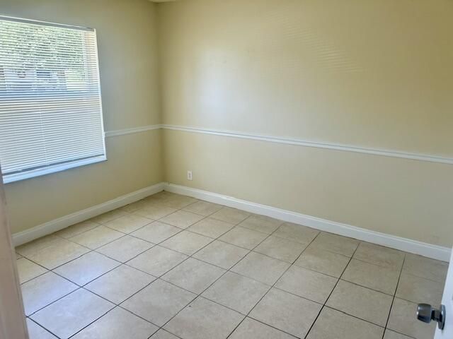 5447 Twin Oakes Road, Greenacres, FL 33463 Photo