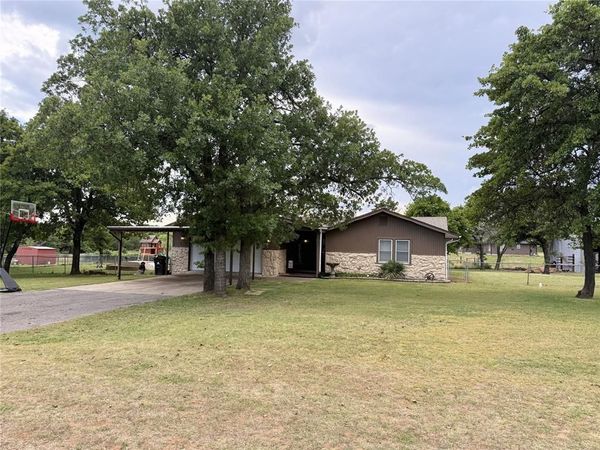 3401 Sharon Avenue, Harrah, OK 73045