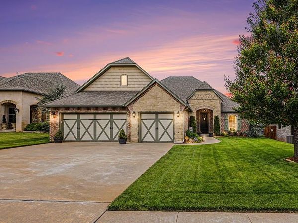 2309 E Thomas Terrace, Mustang, OK 73064