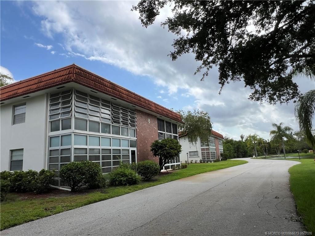 1225 NW 21st Street, Unit 8-805, Stuart, FL 34994 Photo