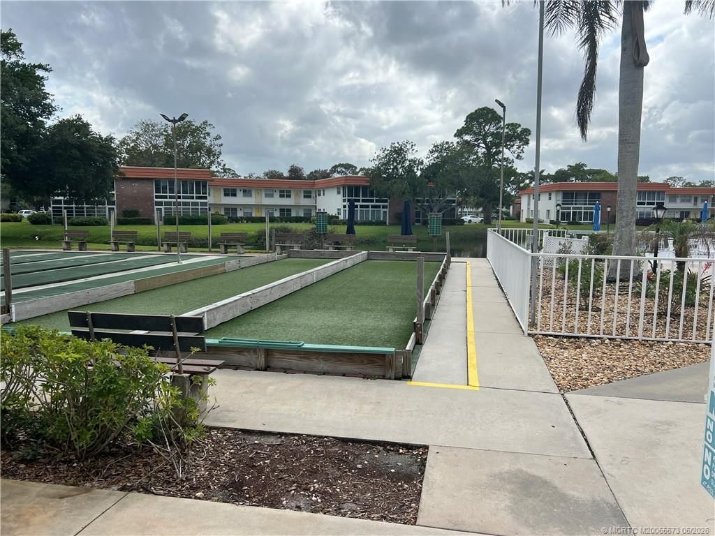 1225 NW 21st Street, Unit 8-805, Stuart, FL 34994 Photo
