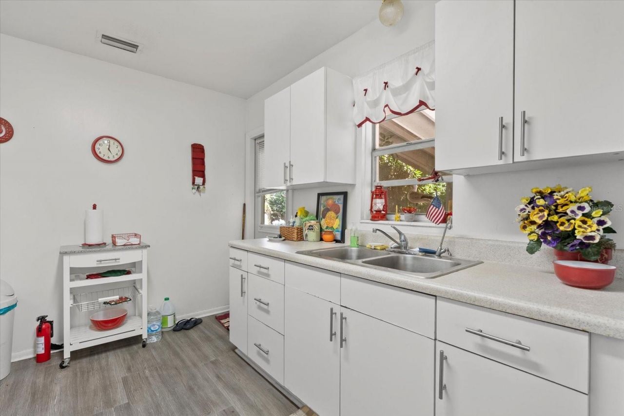 4015 52nd Street Court W, Bradenton, FL 34209 Photo
