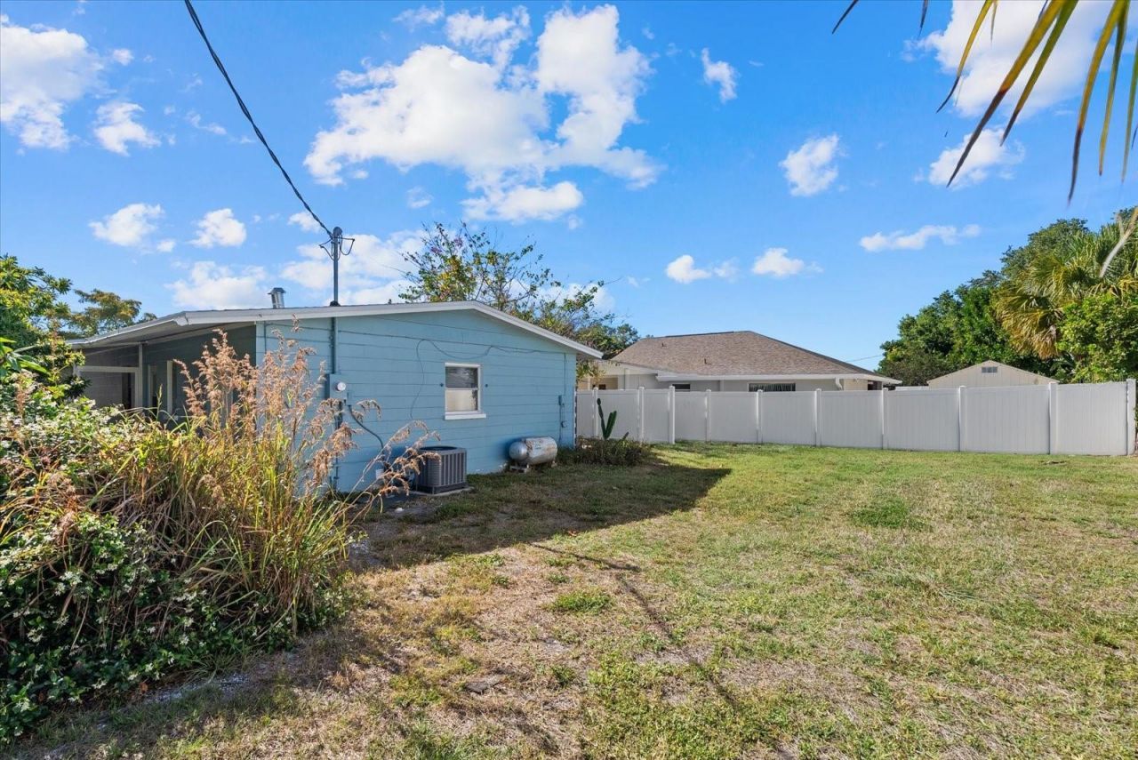 4015 52nd Street Court W, Bradenton, FL 34209 Photo