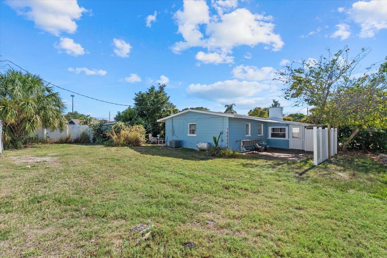 4015 52nd Street Court W, Bradenton, FL 34209 Photo