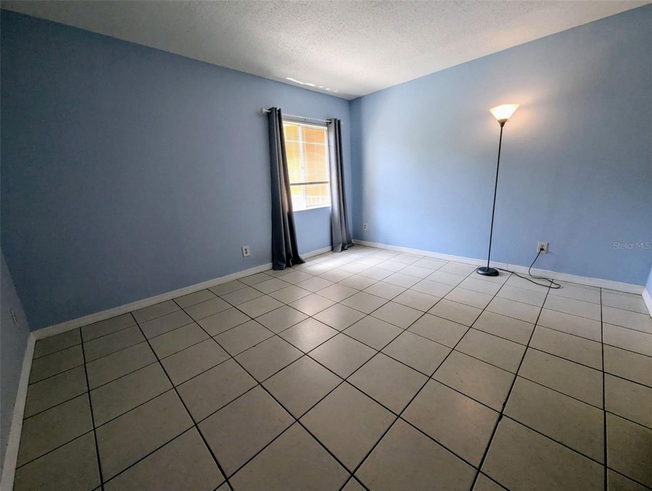 2366 E Mall Drive, Unit 313, Fort Myers, FL 33901 Photo