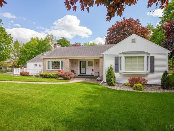 2259 Tayer , Adrian, MI 49221