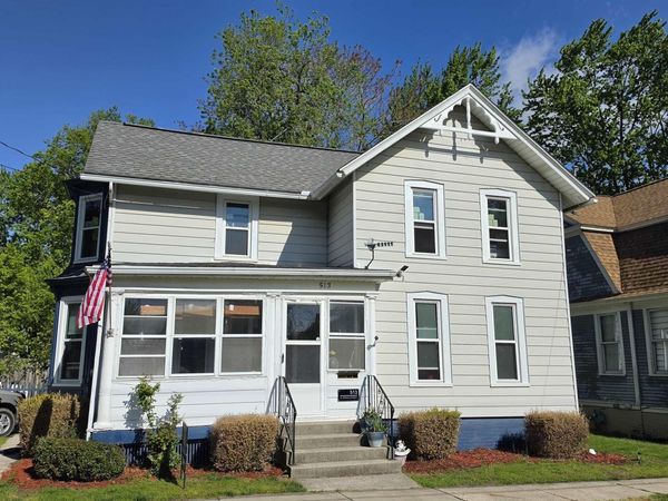 513 N Broad, Adrian, MI 49221