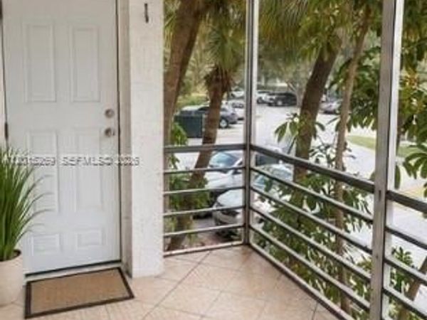 4304 NW 9th Ave, Unit 3-2H, Deerfield Beach, FL 33064