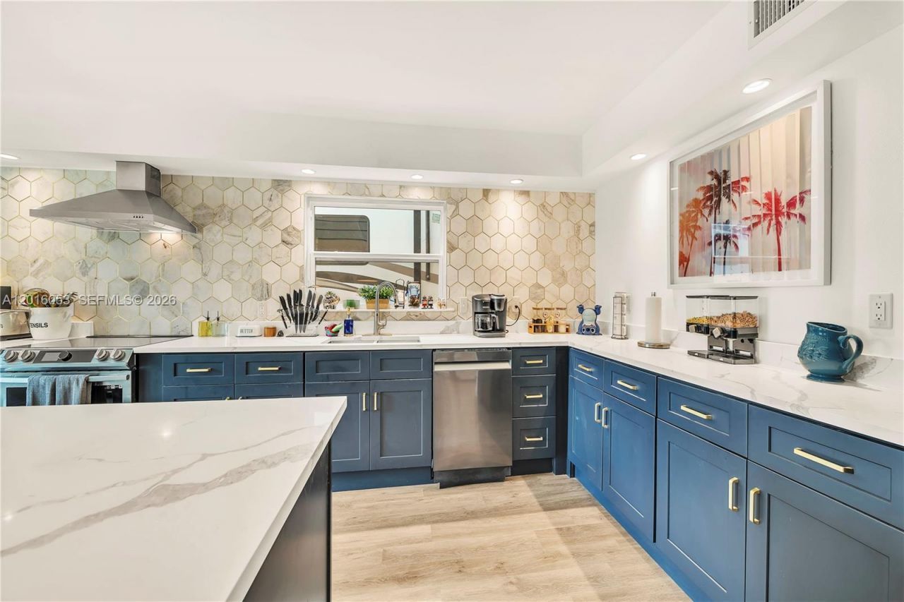 27237 Rio Vista Circle, Bonita Springs, FL 34135 Photo