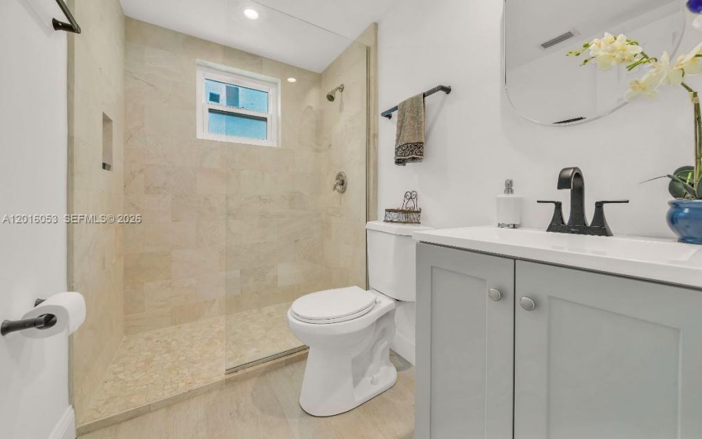 27237 Rio Vista Circle, Bonita Springs, FL 34135 Photo