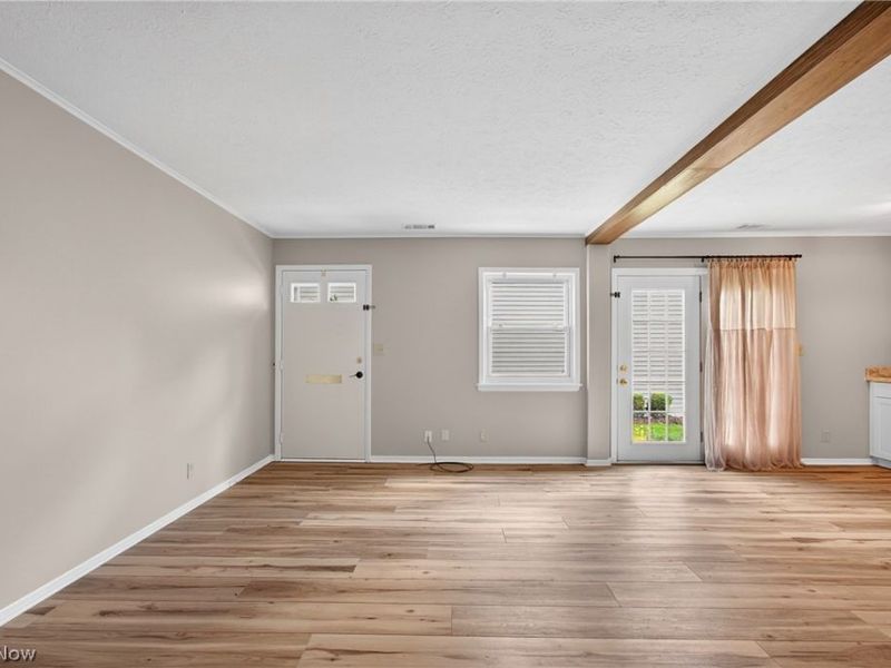 2549 Royal County Down Drive , Unit 15B, Uniontown, OH 44685 Photo 6