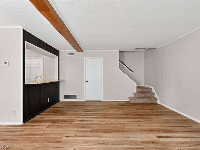 2549 Royal County Down Drive , Unit 15B, Uniontown, OH 44685 Photo 7