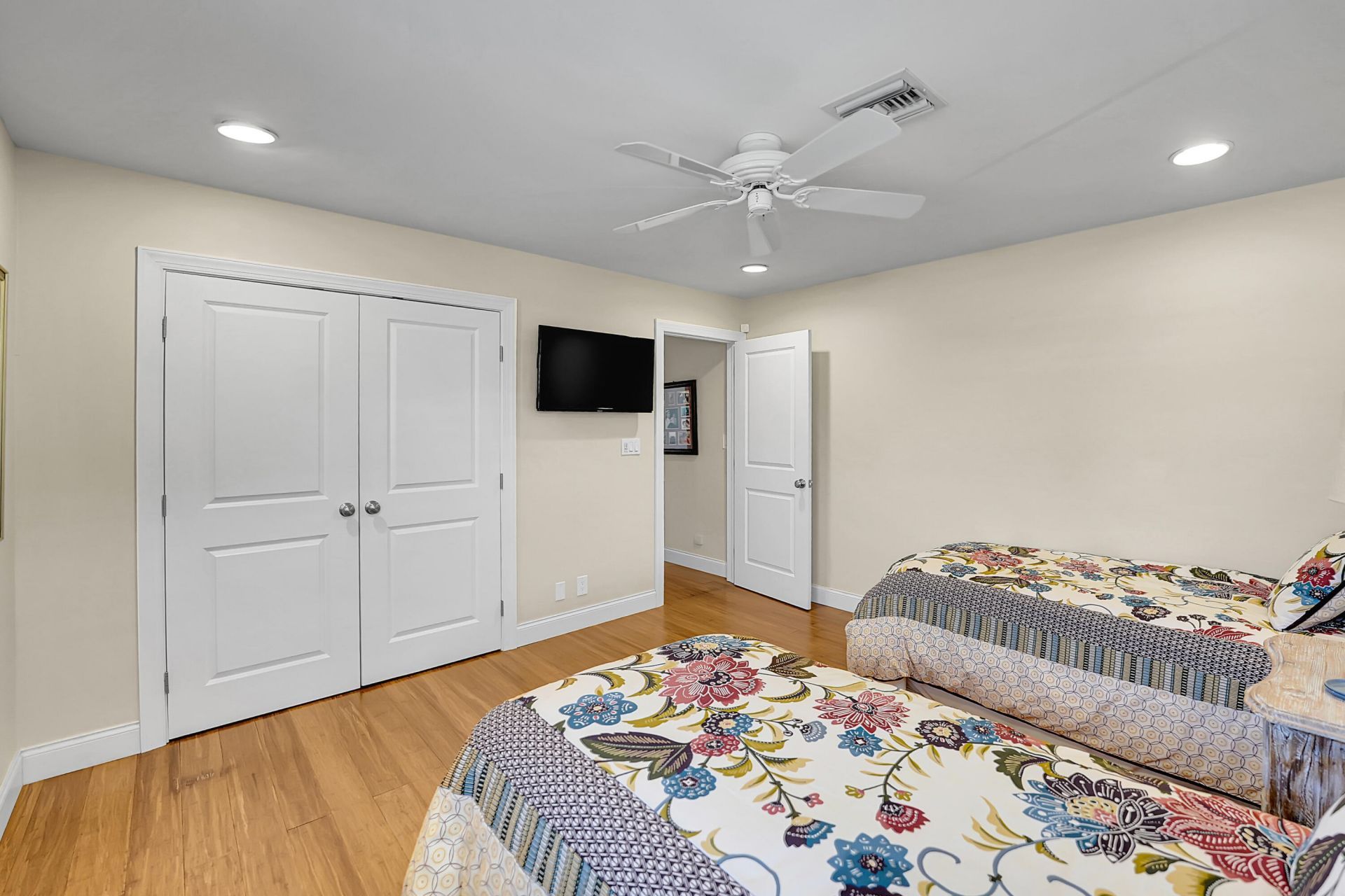 4961 Bocaire Boulevard, Boca Raton, FL 33487 Photo