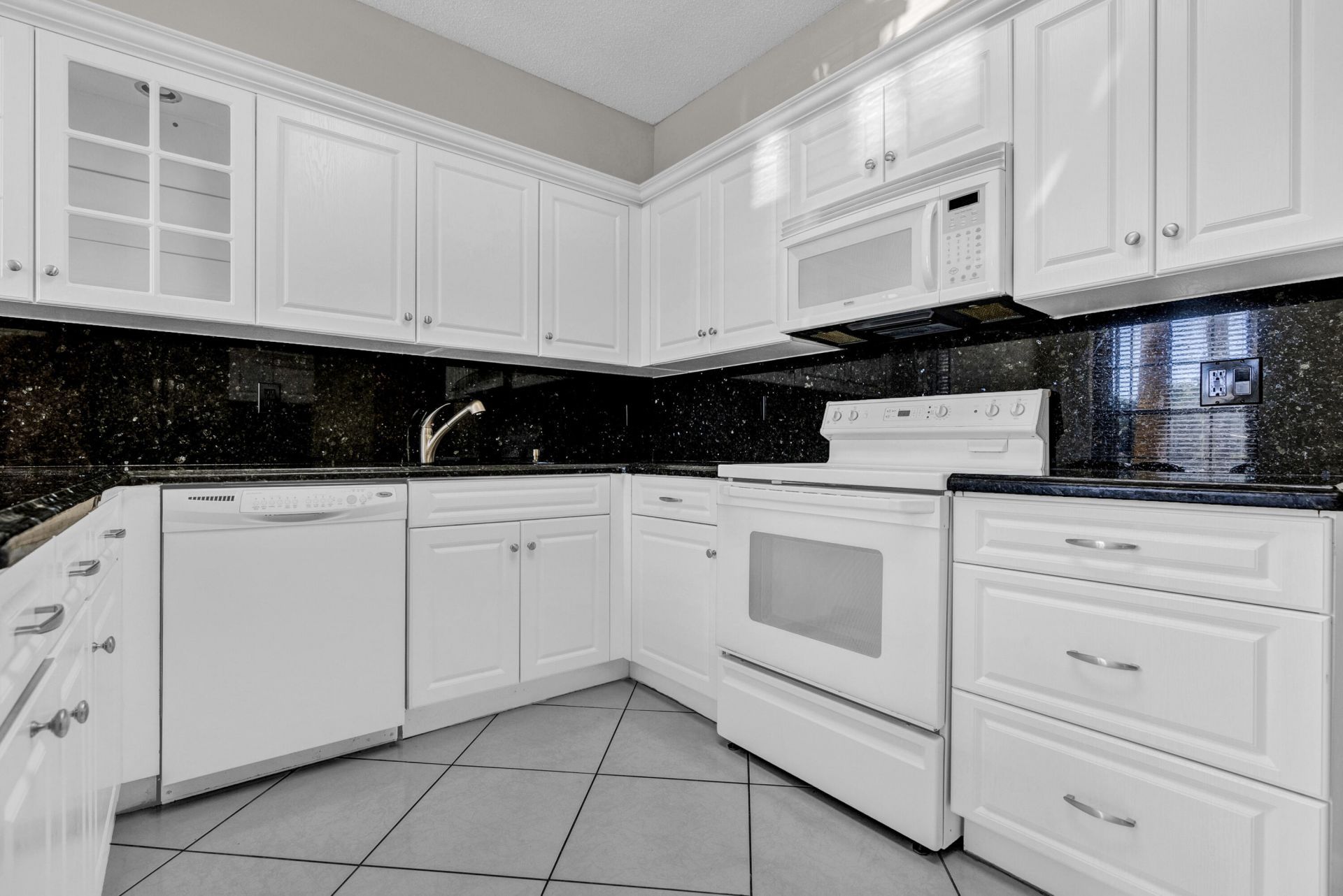 22791 Trelawny Terrace, Unit C, Boca Raton, FL 33433 Photo