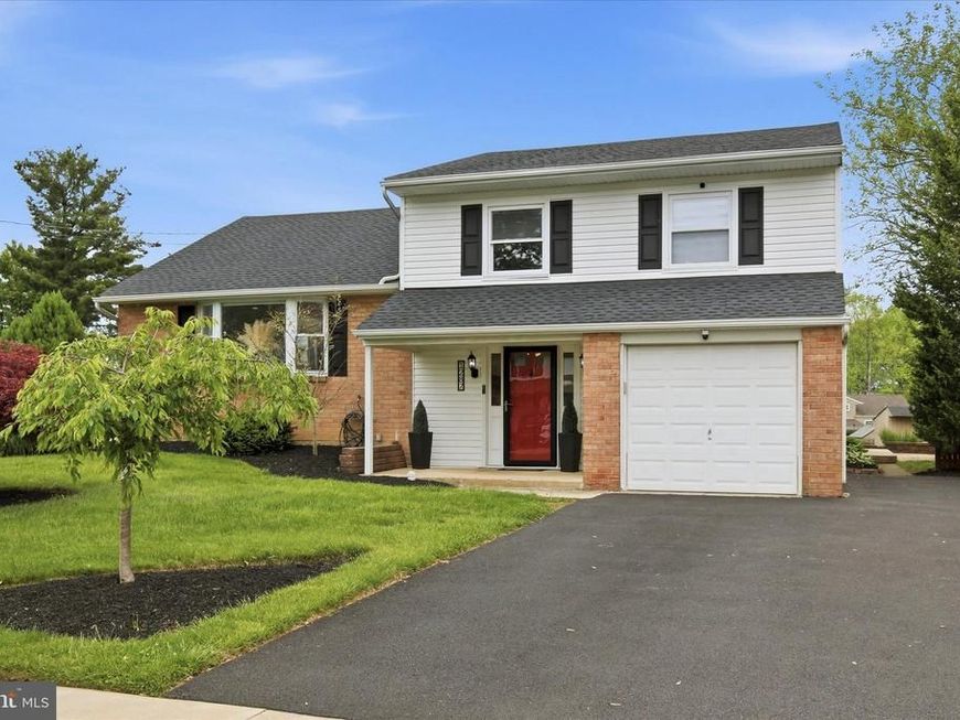1287 Whitney Road, Southampton, PA 18966 Main Photo