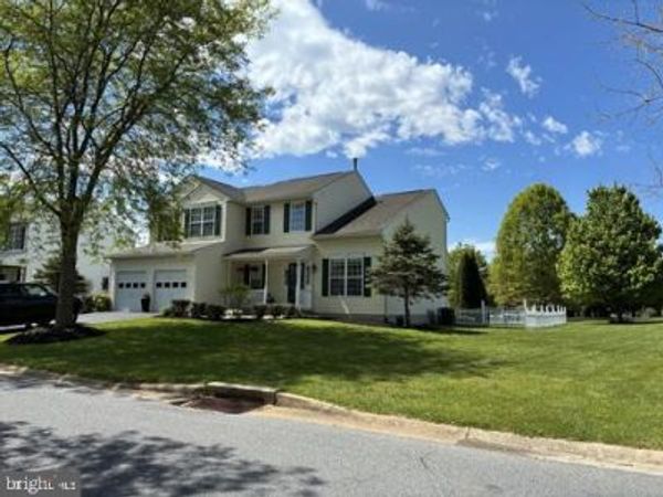 25 N DANBURY CIRCLE, COATESVILLE, PA 19320
