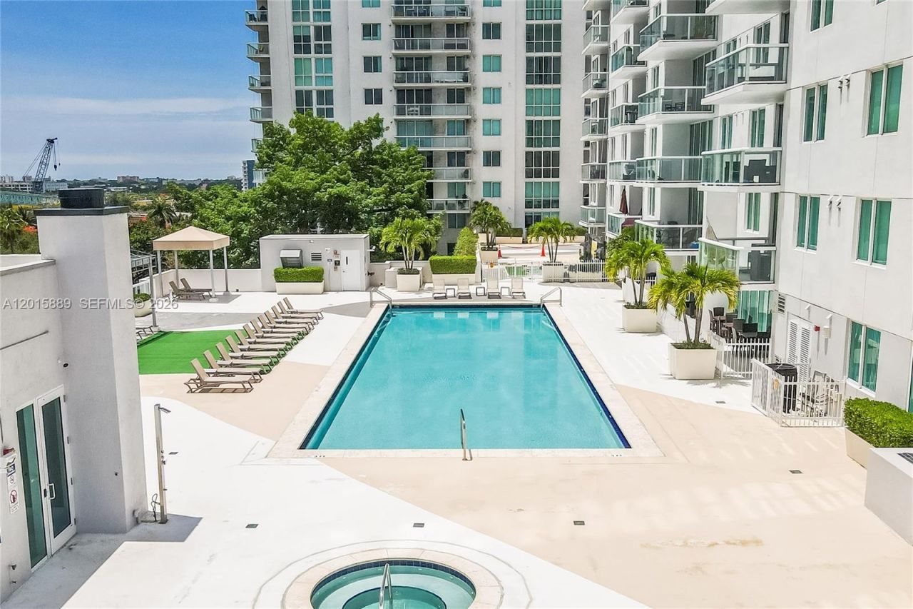 1861 NW S River Dr , Unit 1003, Miami, FL 33125 Photo