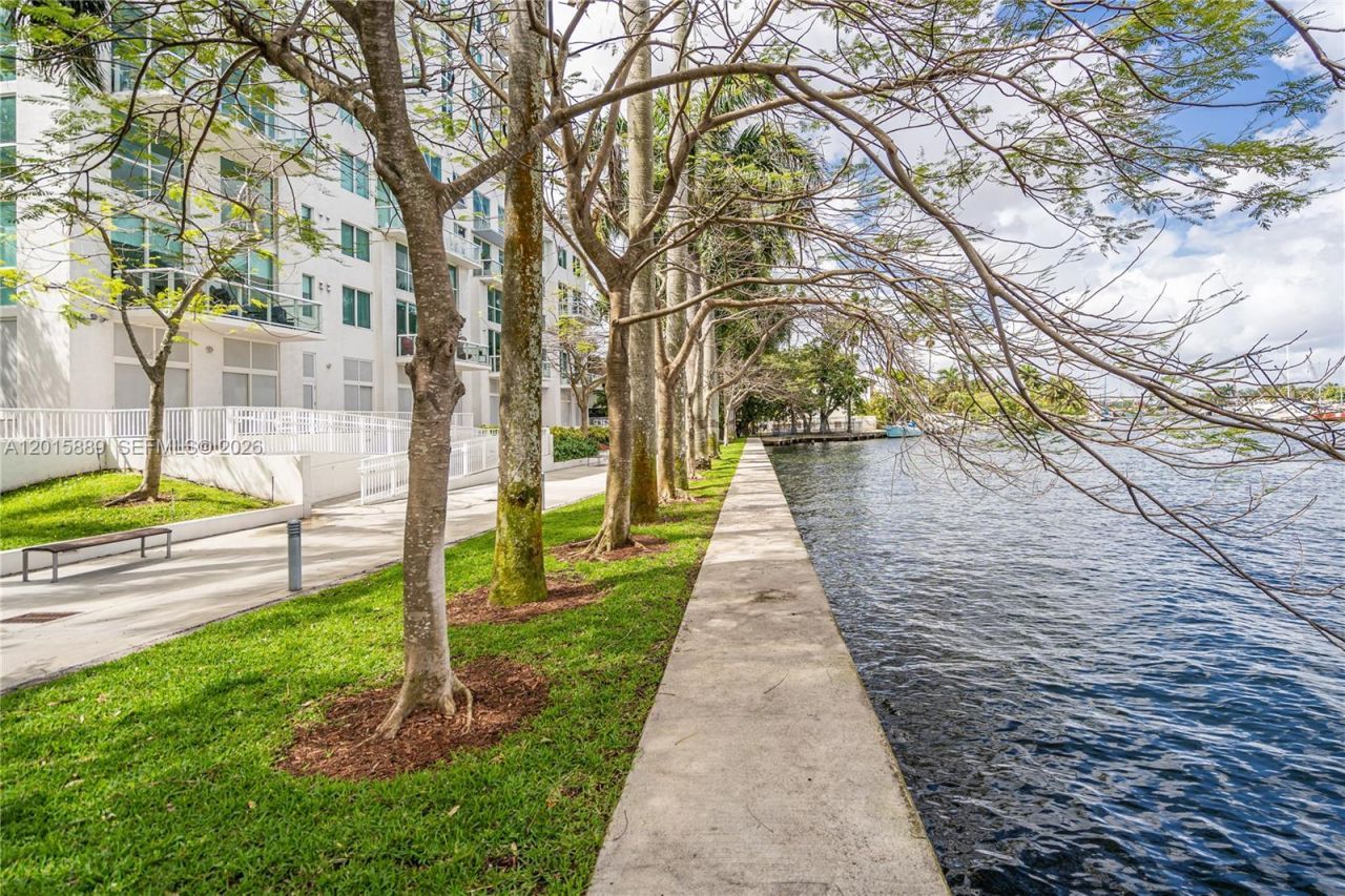 1861 NW S River Dr , Unit 1003, Miami, FL 33125 Photo
