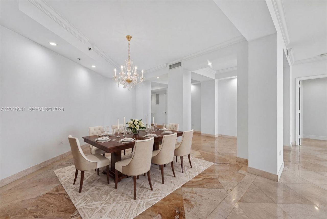 808 Brickell Key Dr, Unit 3304, Miami, FL 33131 Photo