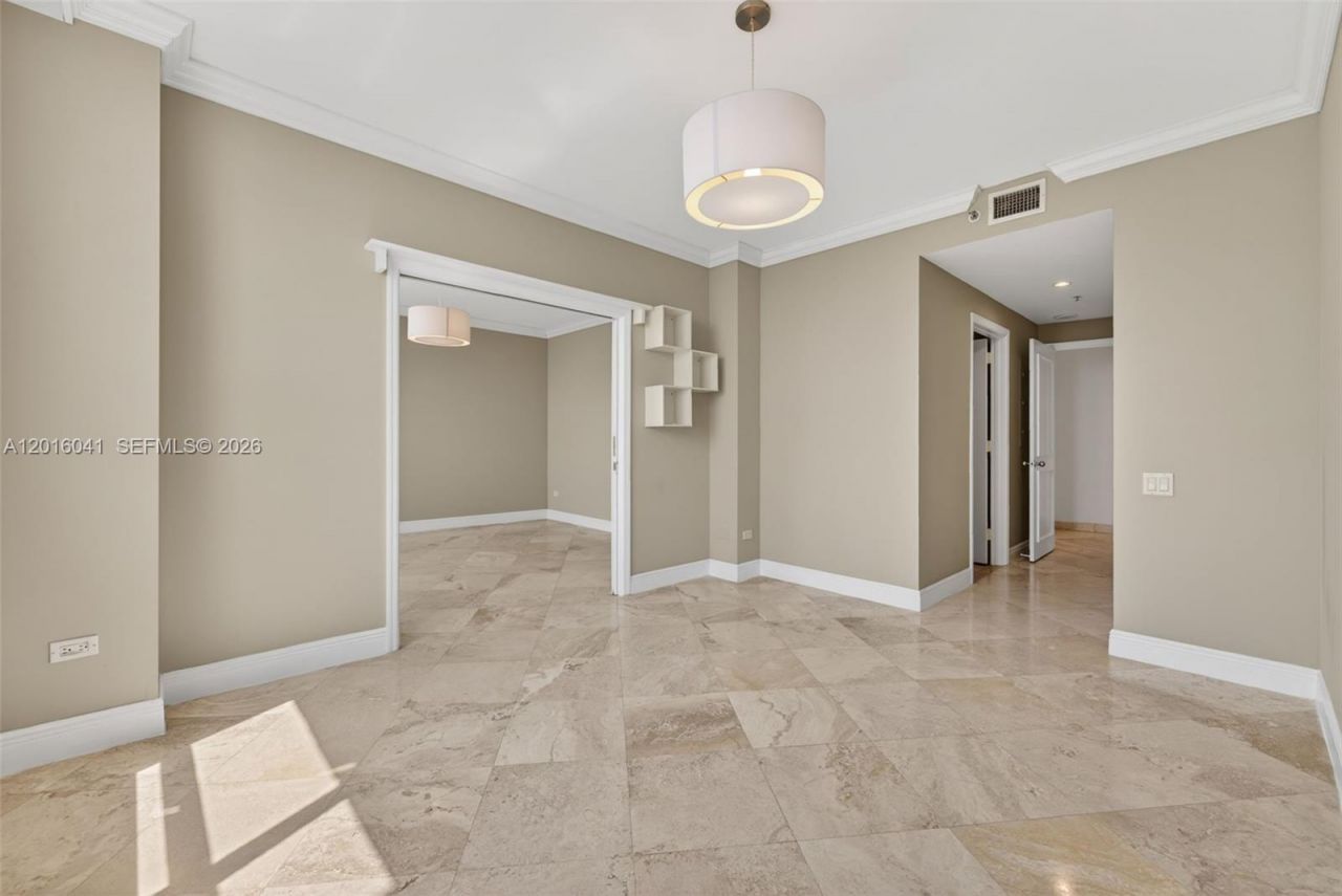 808 Brickell Key Dr, Unit 3304, Miami, FL 33131 Photo