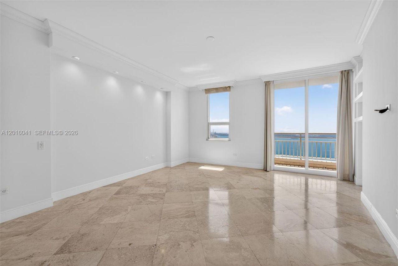808 Brickell Key Dr, Unit 3304, Miami, FL 33131 Photo