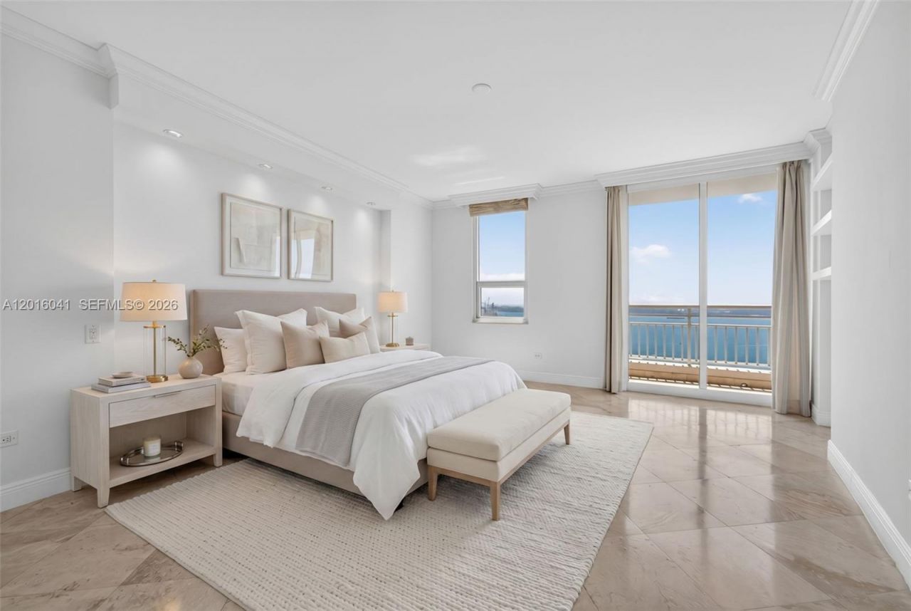 808 Brickell Key Dr, Unit 3304, Miami, FL 33131 Photo