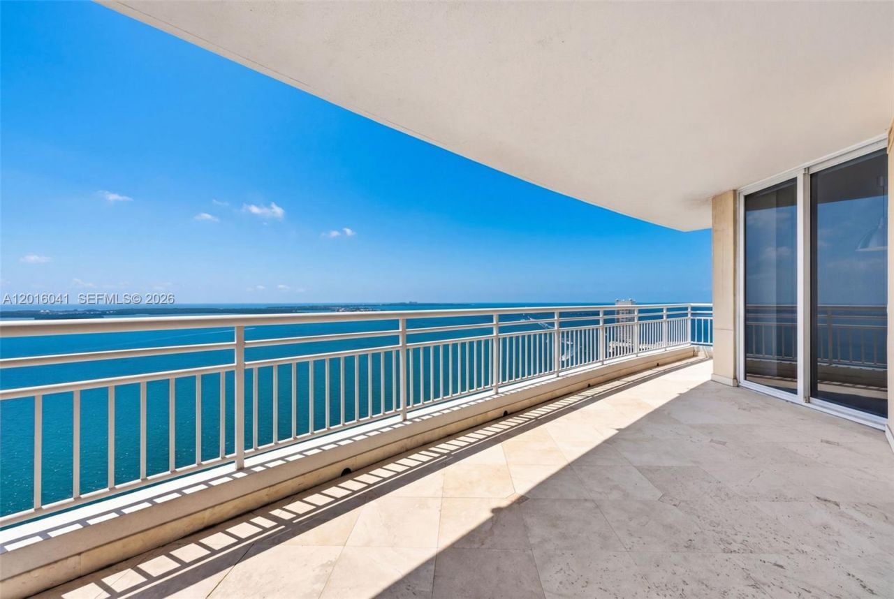 808 Brickell Key Dr, Unit 3304, Miami, FL 33131 Photo