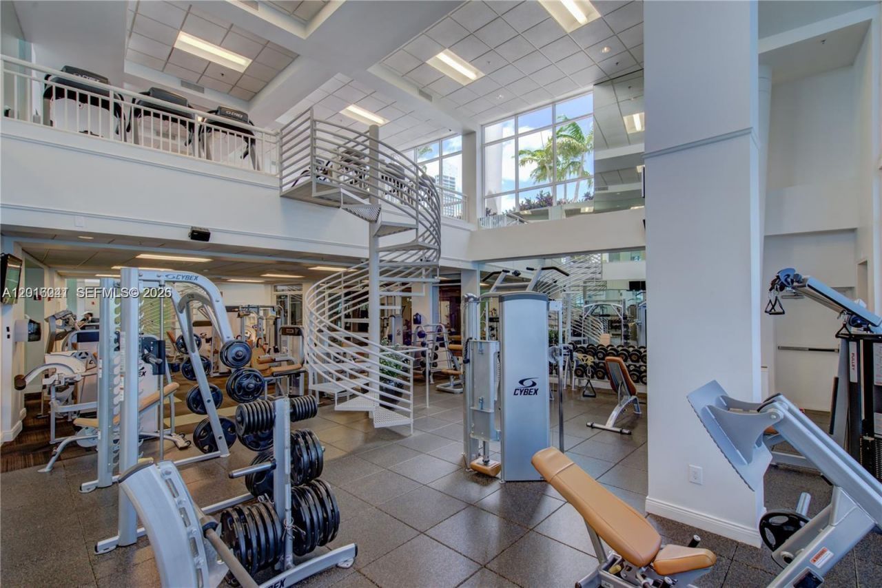 808 Brickell Key Dr, Unit 3304, Miami, FL 33131 Photo