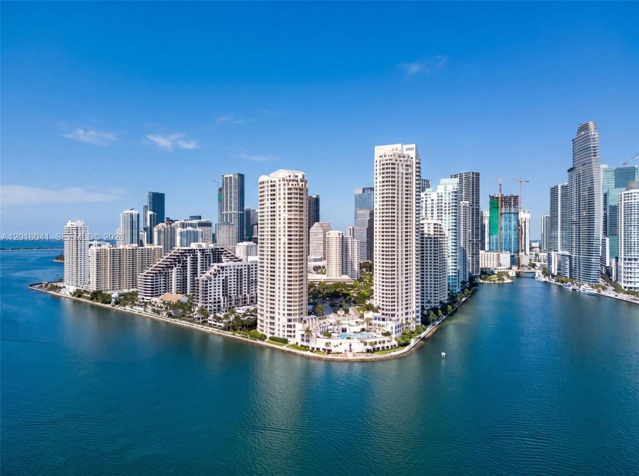 808 Brickell Key Dr, Unit 3304, Miami, FL 33131 Photo